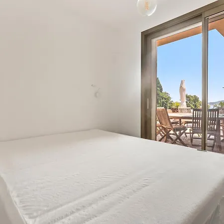 别墅 La Capitane 格里莫